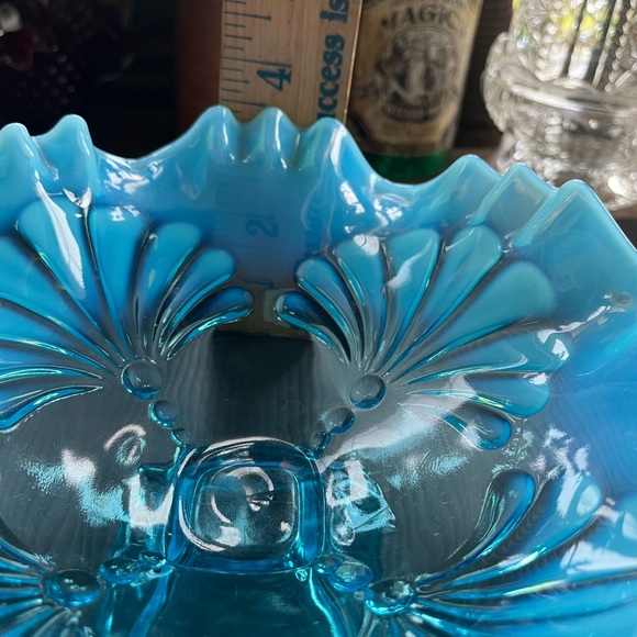 JEFFERSON NORTHWOOD GLASS RUFFLED SQUARE FOOTED OPALESCENT COMPOTE - Picture 9 of 13